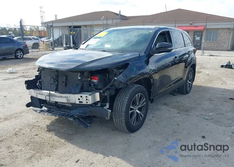 2019 Toyota Highlander Le из США, поврежденный, VIN 5TDBZRFHXKS960846